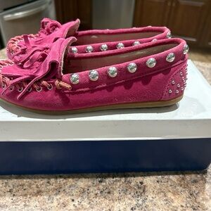 RM Studded Kilty Moc in Magenta